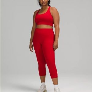 Lululemon pace rival crop leggings in red! Size 8